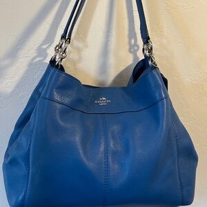 Authentic, BRIGHT blue Coach hobo with Three pockets! EUC